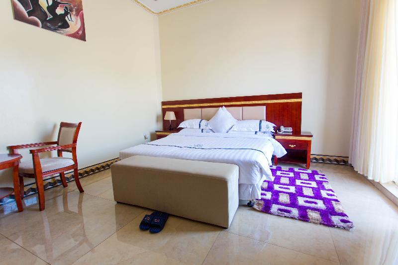 Dove Hotel Кигали Экстерьер фото